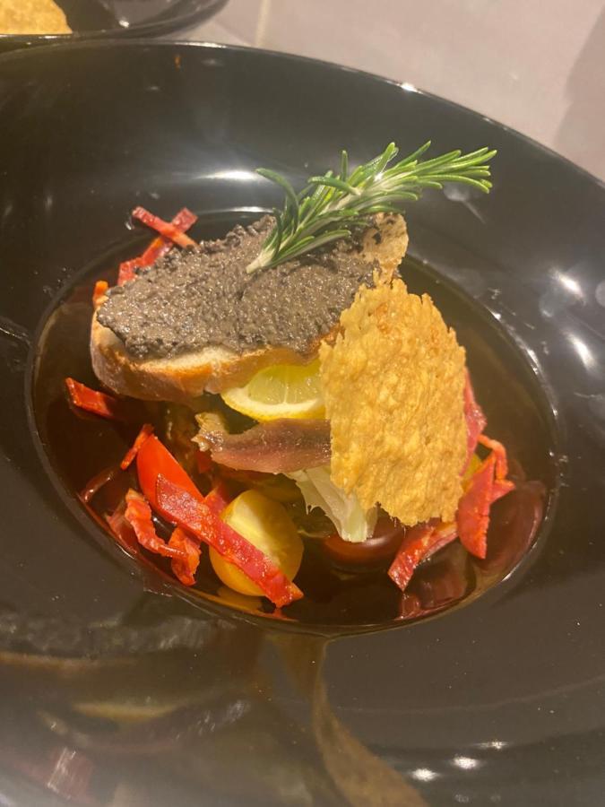 Castelnou Hotel Restaurant Mas Del Gall מראה חיצוני תמונה